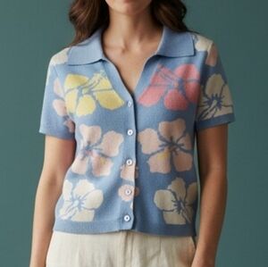 FOREVER 21 Baby Blue Tropical Floral Button Down Cardigan Sweater